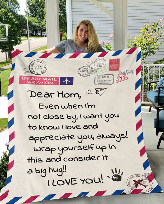Dear Mom, I Love You Cozy Fleece Blanket